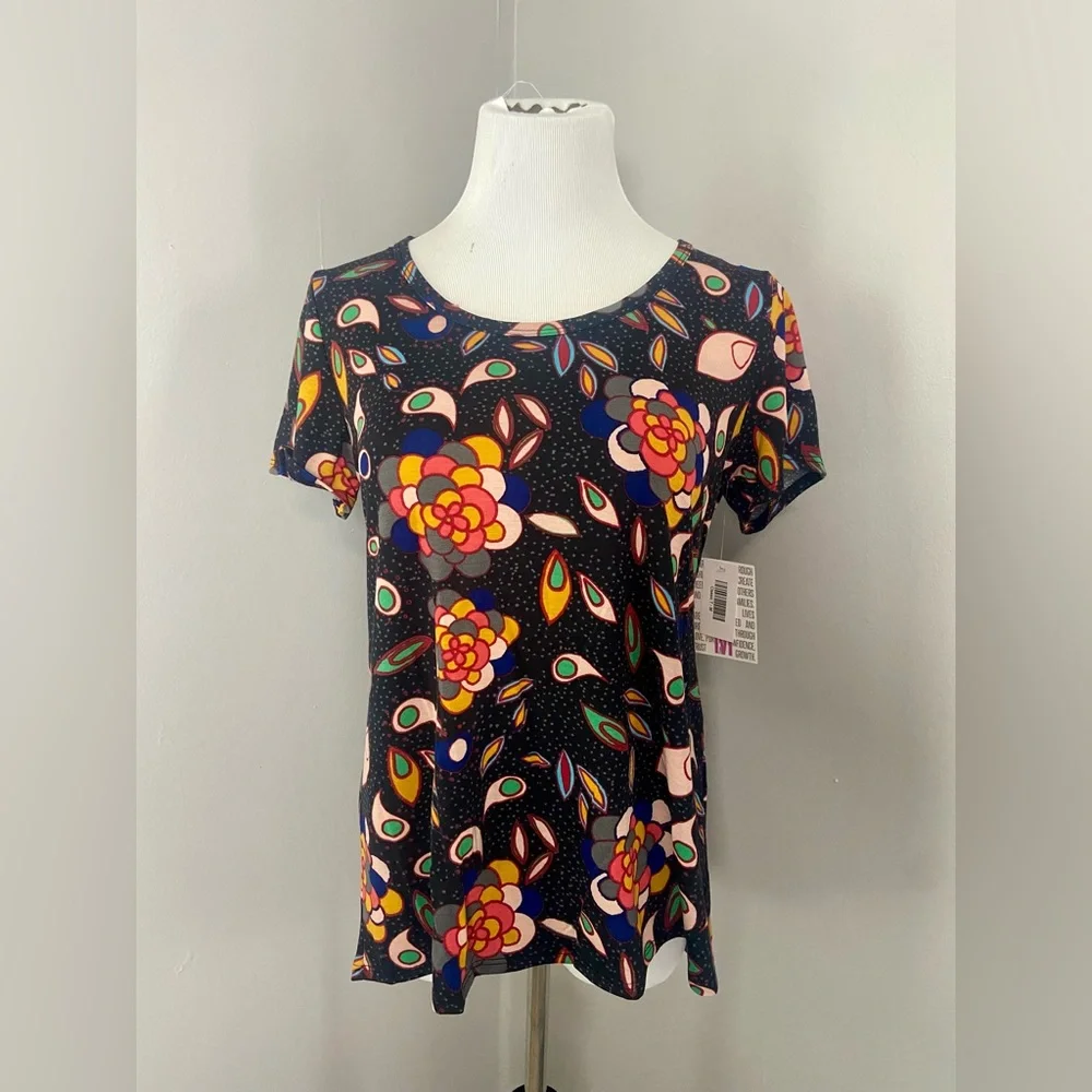 LuLaRoe Classic T Shirt NWT Black Multicolor Abstract Floral Short Sleeve - Picture 7 of 7